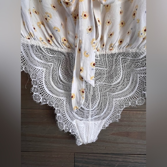 FREE PEOPLE FALL SUNFLOWER BODY SUIT - Picture 3 of 7